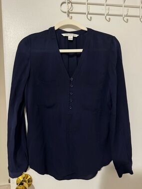 Diane Von Furstenberg Navy Silk V-Neck Henley Blouse